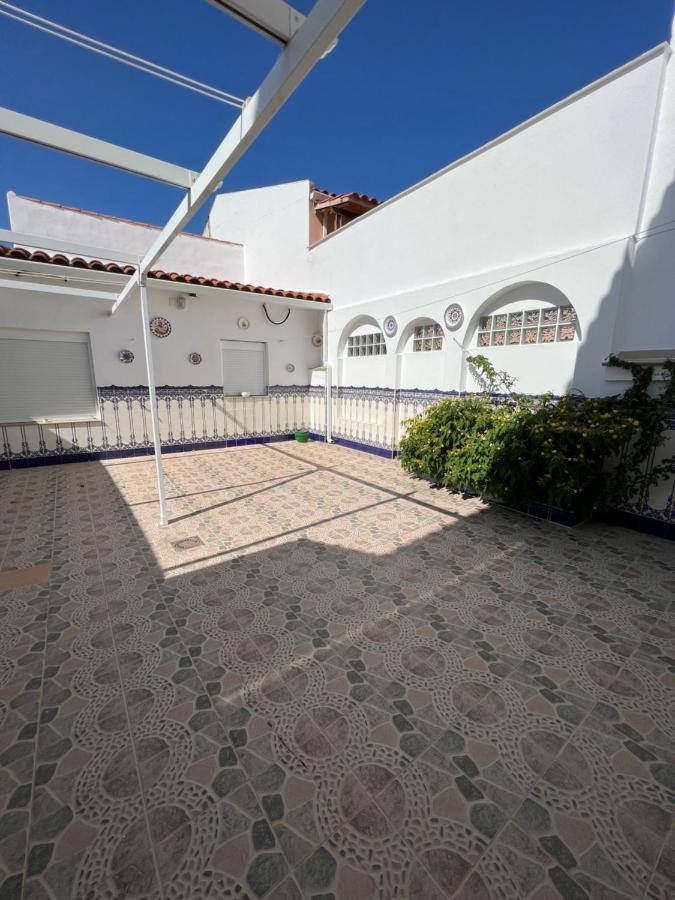 Casa Rural "El Canuelo" Aljucen Exterior photo